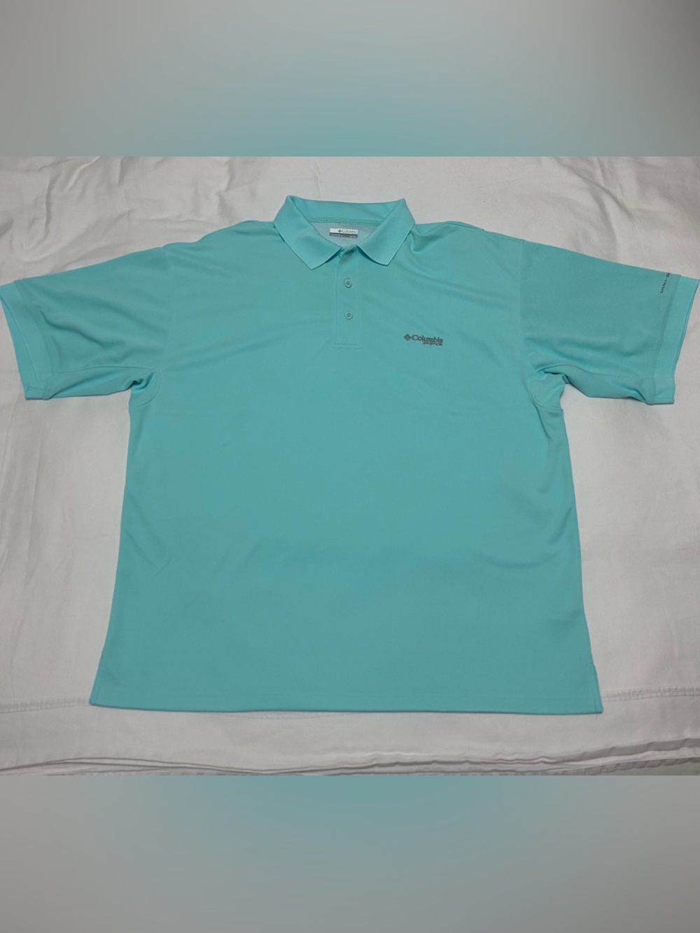 NEW Men’s XL Columbia PFG Light Aqua Short Sleeve Polo with Vented Back